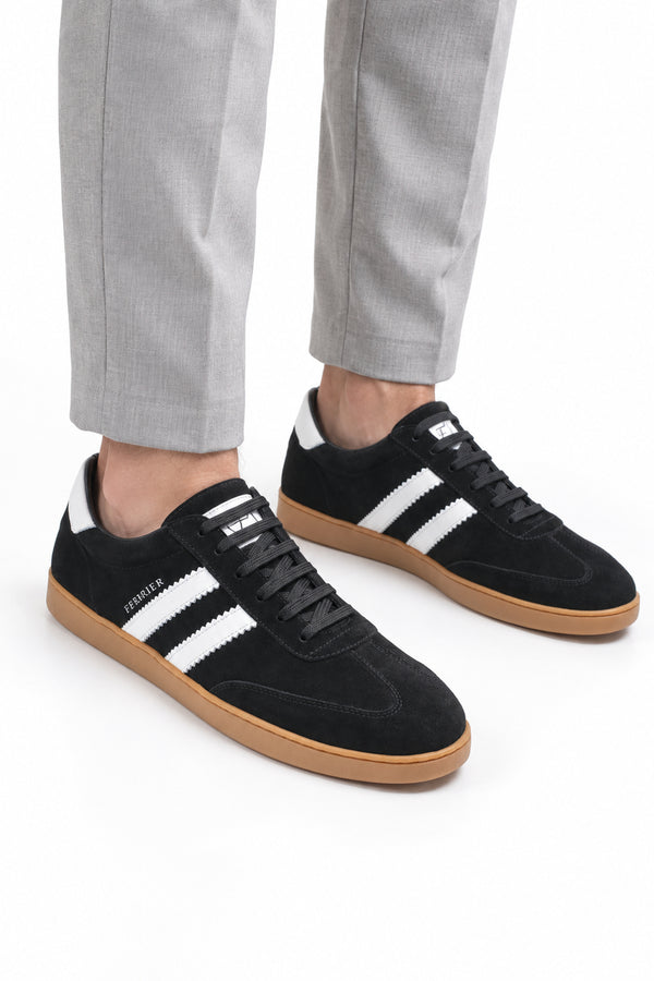 Rimini Hakiki Deri Erkek Sneaker Ayakkabı Kauçuk Tabanlı Dana Astarlı — Siyah Süet mankende